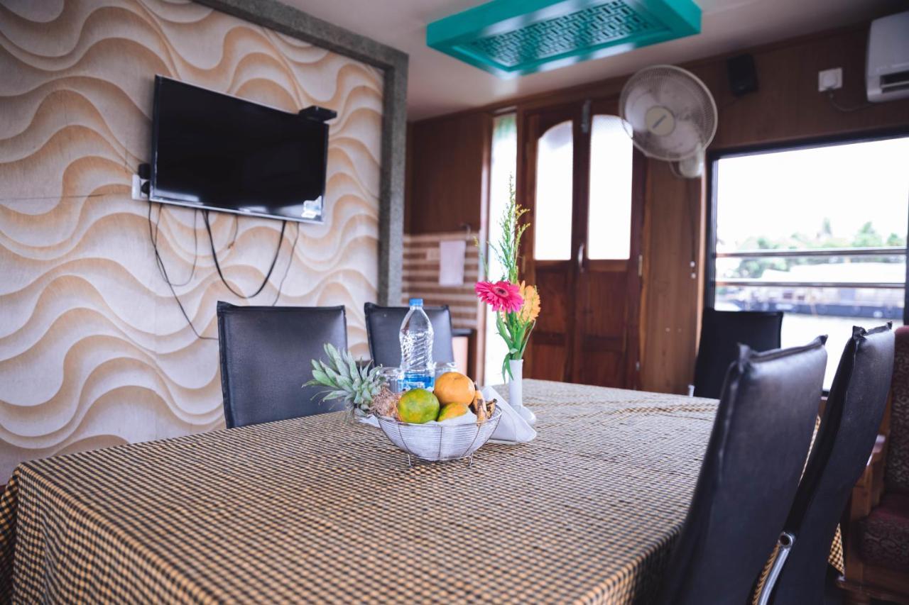 Kera Houseboats Alleppey Alappuzha Exteriér fotografie